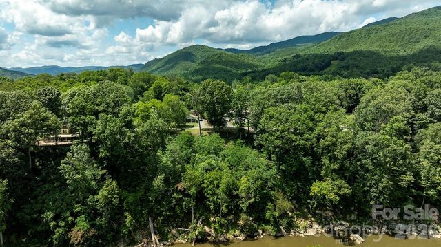765 River Road, Hot Springs, NC 28743