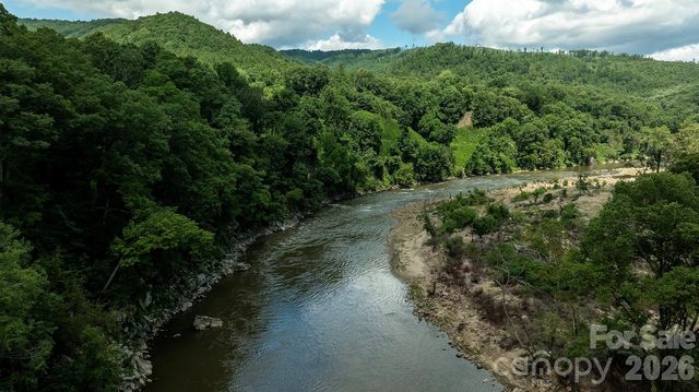 765 River Road, Hot Springs, NC 28743