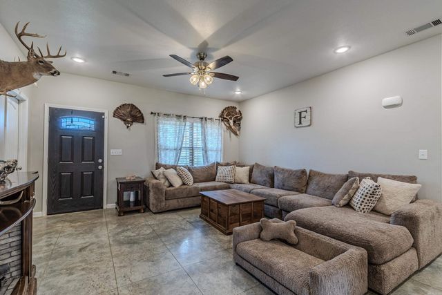 302 Stacy Drive, Paragould, AR 72450