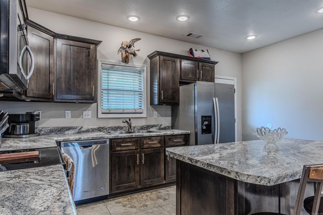 302 Stacy Drive, Paragould, AR 72450