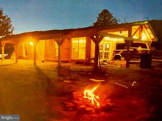8393 PAW PAW RD, Paw Paw, WV 25434