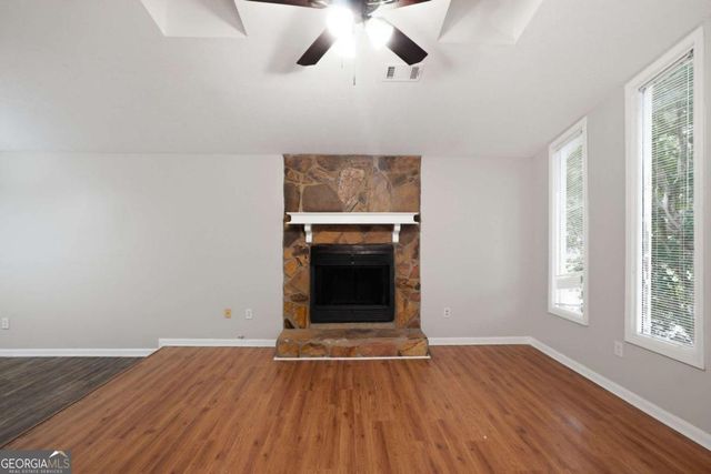 1424 Brookcrest Street, Lawrenceville, GA 30044