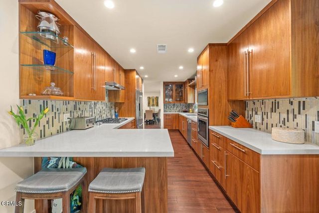 1116 Del Nido Court, Ojai, CA 93023