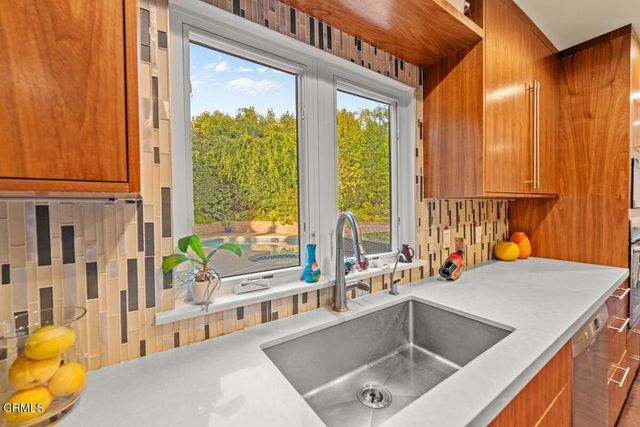 1116 Del Nido Court, Ojai, CA 93023