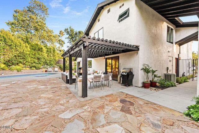 1116 Del Nido Court, Ojai, CA 93023