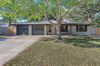 2916 Georgia Avenue, Bryan, TX 77803