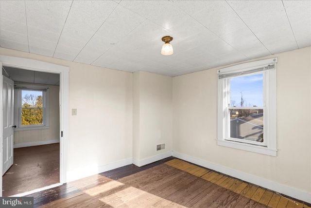 4947 E PROSPECT RD, York, PA 17406