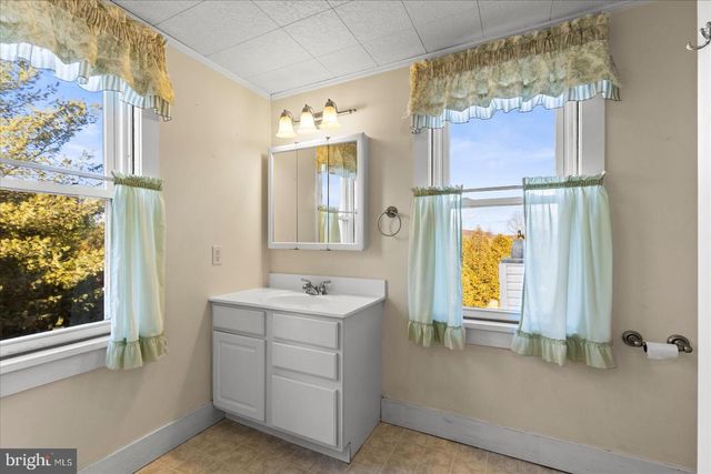 4947 E PROSPECT RD, York, PA 17406