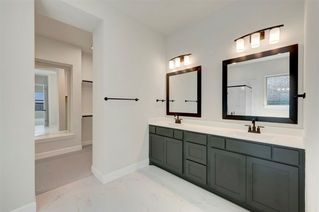 3752 Bermuda Grass Way, Grand Prairie, TX 76084