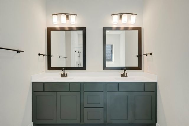 3752 Bermuda Grass Way, Grand Prairie, TX 76084