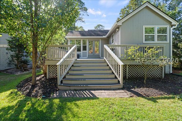 74 Otter Rd, Hilton Head Island, SC 29928