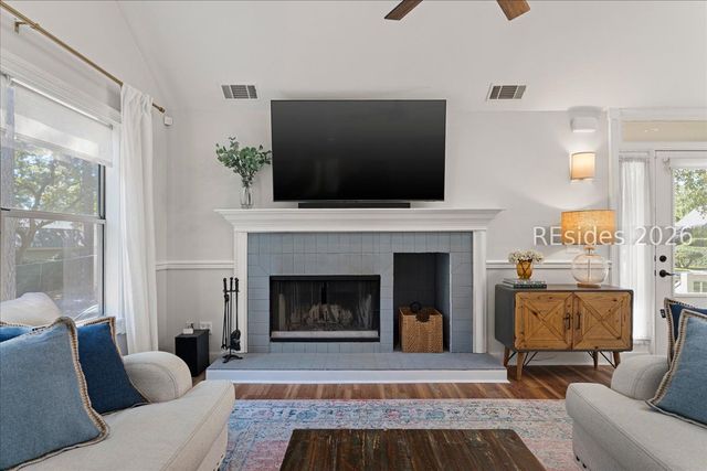 74 Otter Rd, Hilton Head Island, SC 29928