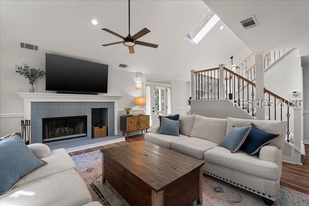 74 Otter Rd, Hilton Head Island, SC 29928