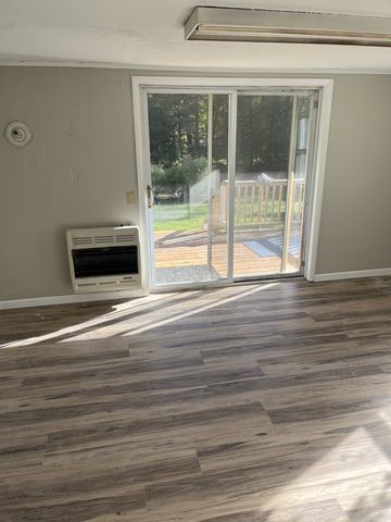 112 Esther Dr, Coalmont, TN 37313