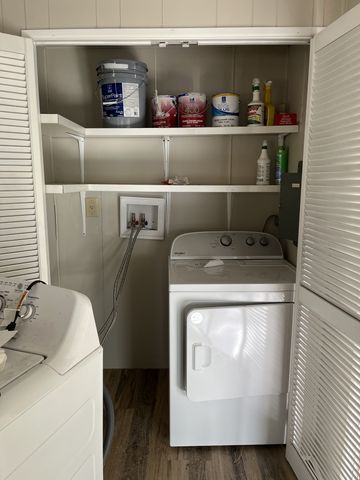 112 Esther Dr, Coalmont, TN 37313