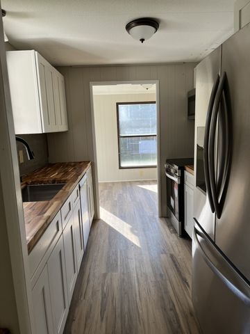 112 Esther Dr, Coalmont, TN 37313