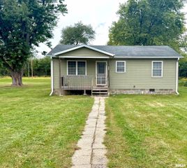327 7TH Street, Colona, IL 61241