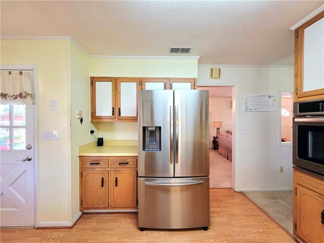 2505 Winchester Road, Waycross, GA 31501