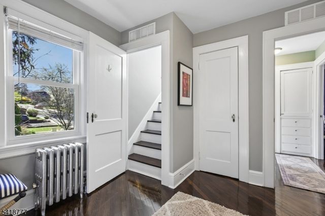 346 Academy St, South Orange Village Twp., NJ 07079