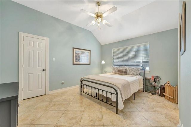 17027 Chapel Park Way, Houston, TX 77059
