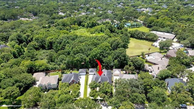 17027 Chapel Park Way, Houston, TX 77059