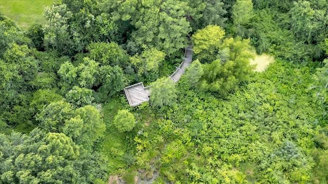 17027 Chapel Park Way, Houston, TX 77059