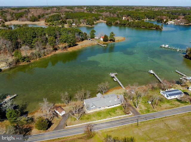 49716 AIREDELE RD, Ridge, MD 20680