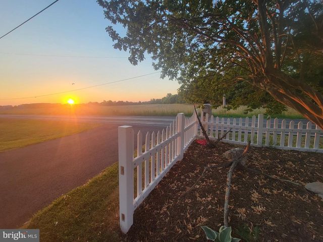 49716 AIREDELE RD, Ridge, MD 20680