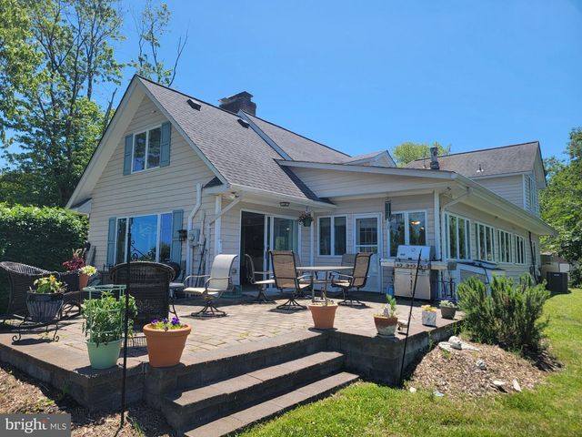 49716 AIREDELE RD, Ridge, MD 20680