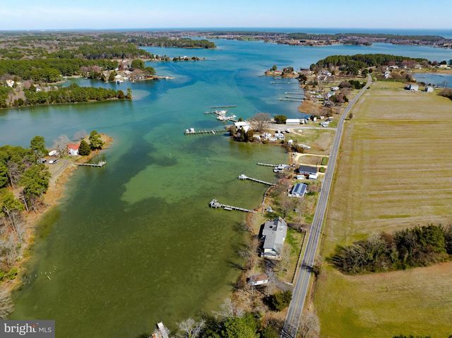 49716 AIREDELE RD, Ridge, MD 20680