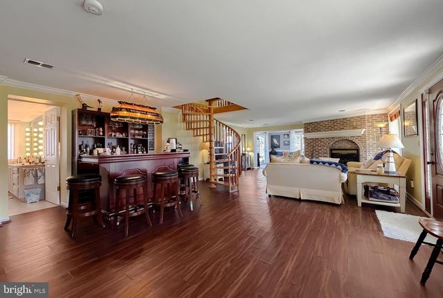 49716 AIREDELE RD, Ridge, MD 20680