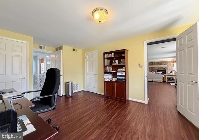 49716 AIREDELE RD, Ridge, MD 20680