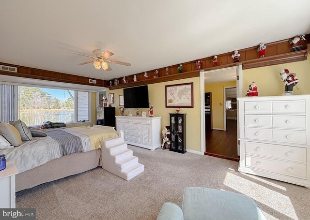 49716 AIREDELE RD, Ridge, MD 20680