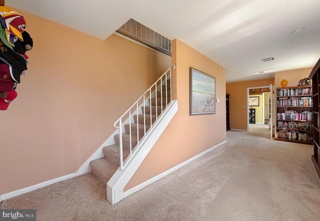 49716 AIREDELE RD, Ridge, MD 20680