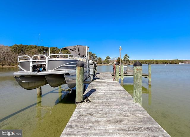 49716 AIREDELE RD, Ridge, MD 20680