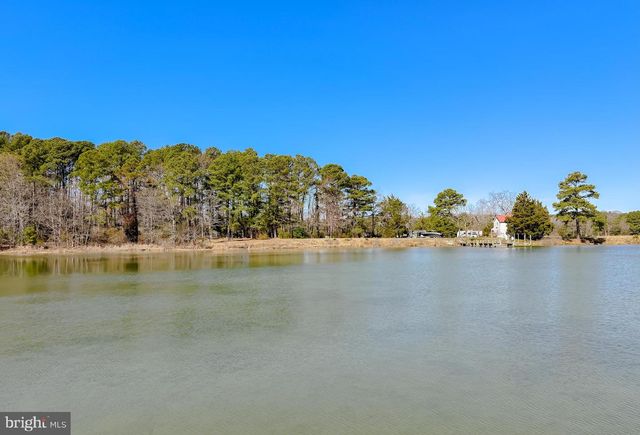 49716 AIREDELE RD, Ridge, MD 20680