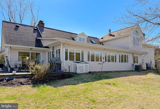 49716 AIREDELE RD, Ridge, MD 20680