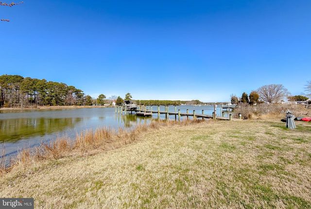 49716 AIREDELE RD, Ridge, MD 20680