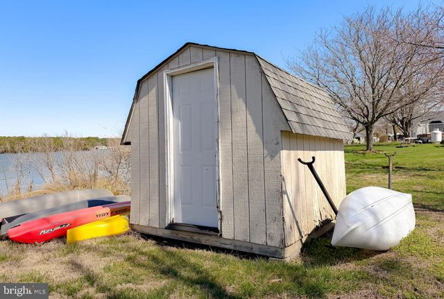 49716 AIREDELE RD, Ridge, MD 20680