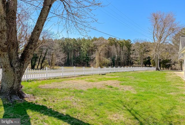 49716 AIREDELE RD, Ridge, MD 20680