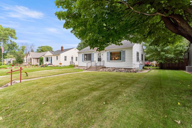 1218 Mill Avenue, Brainerd, MN 56401