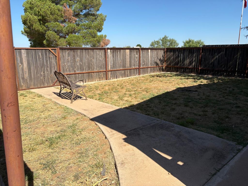 Image 19 of property listing at 1163 Register Road, Colorado City, TX 79512