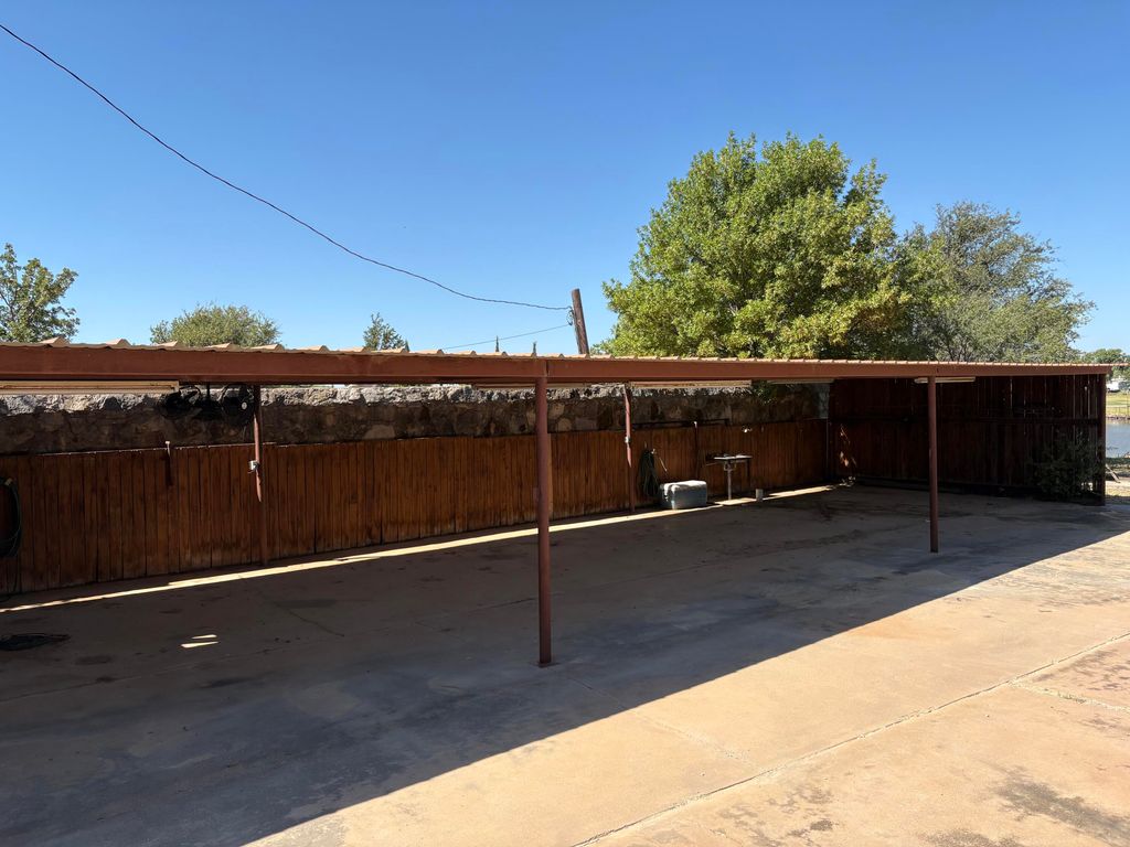 Image 21 of property listing at 1163 Register Road, Colorado City, TX 79512