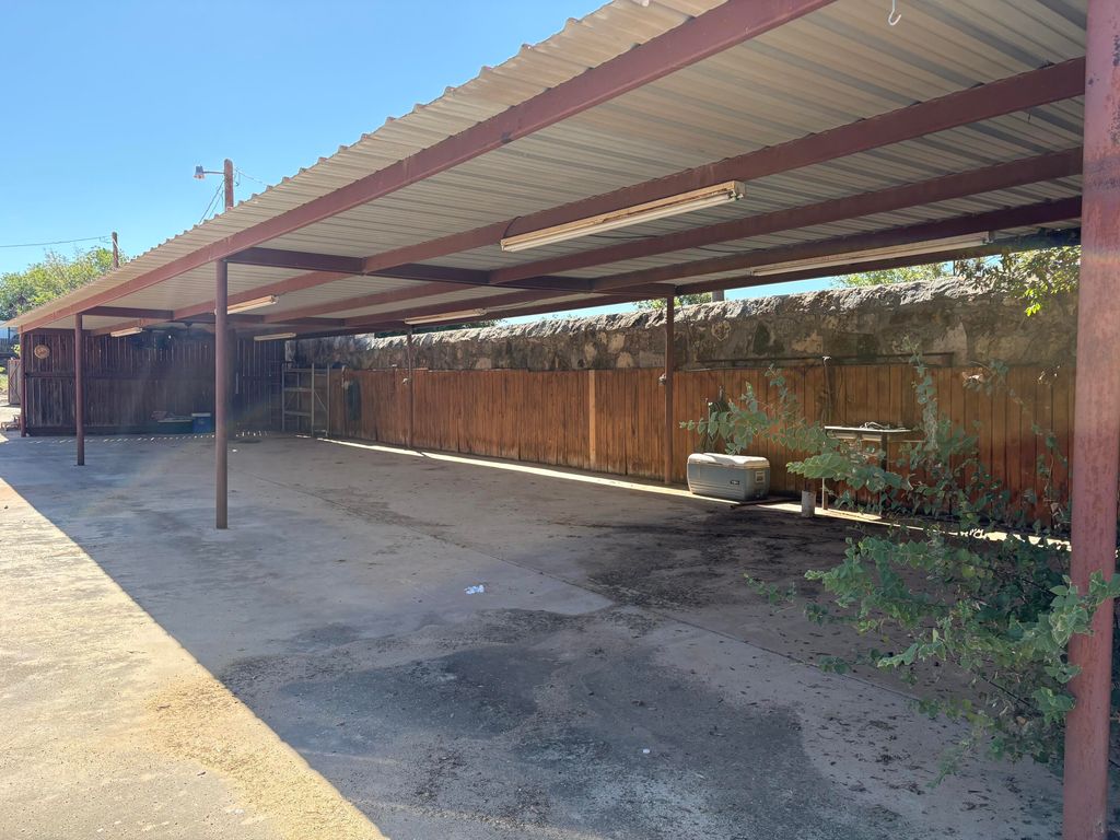 Image 29 of property listing at 1163 Register Road, Colorado City, TX 79512
