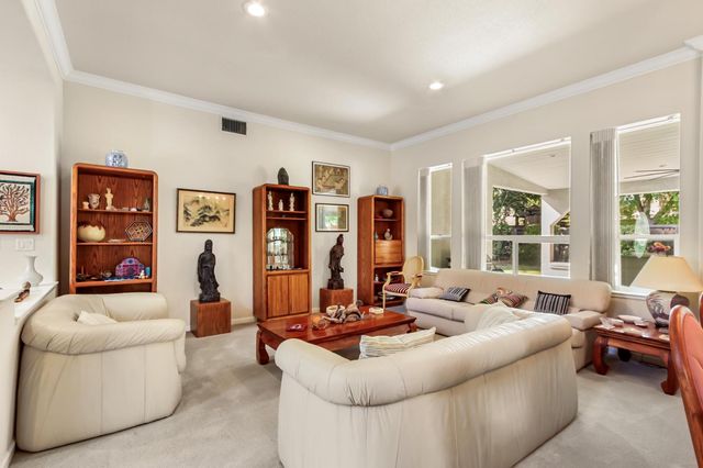 5415 Rogers St, Davis, CA 95618