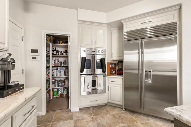 5415 Rogers St, Davis, CA 95618