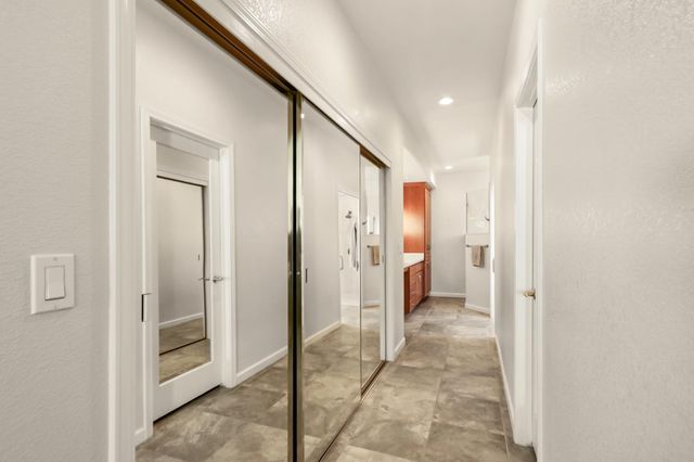 5415 Rogers St, Davis, CA 95618