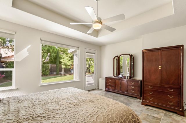 5415 Rogers St, Davis, CA 95618