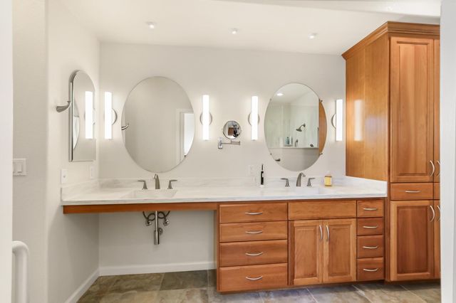 5415 Rogers St, Davis, CA 95618