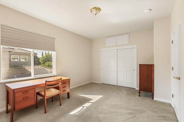 5415 Rogers St, Davis, CA 95618